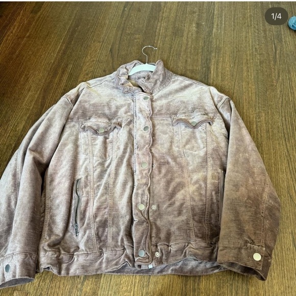 Free People Jackets & Blazers - Free people velvet pink puffer jacket